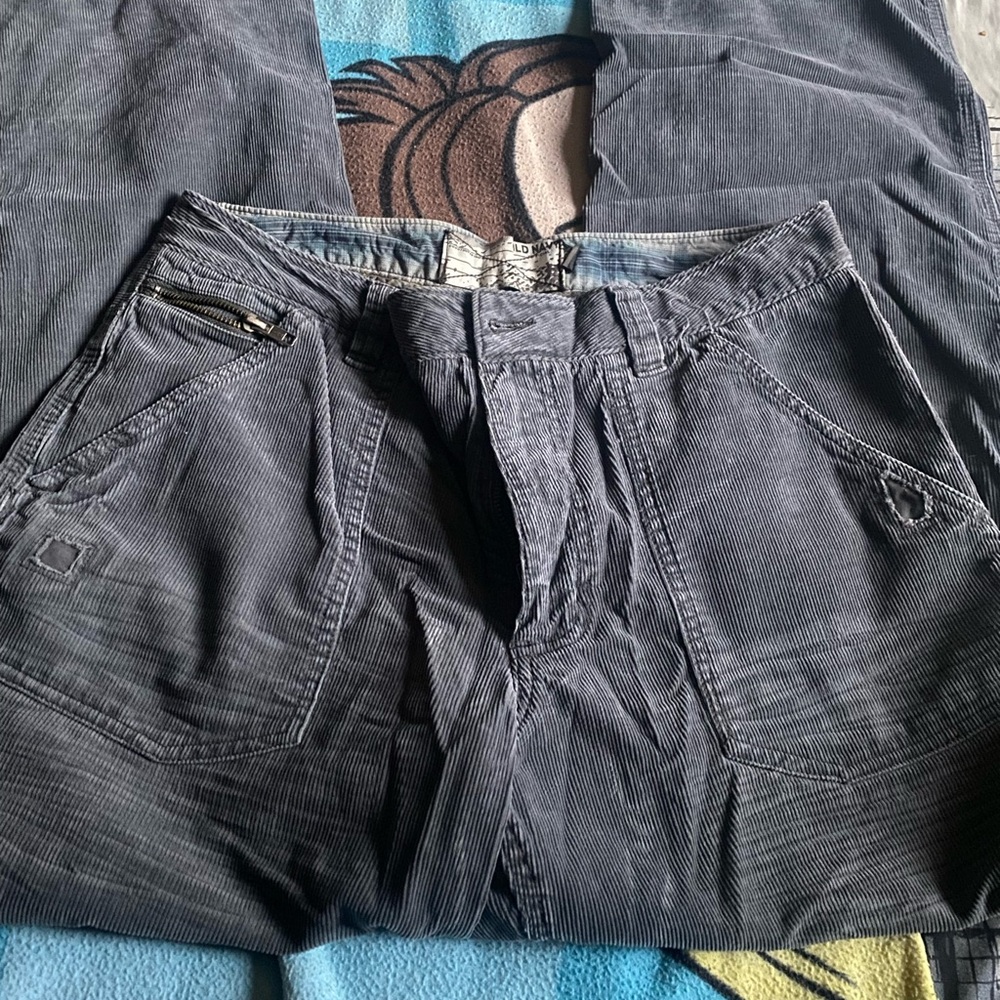 Old Navy Mens Cords size 33-30